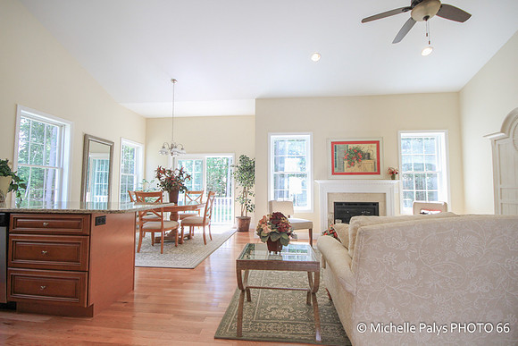 2563-Photo66